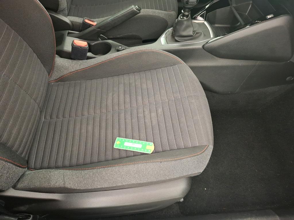 PEUGEOT 2008 PureTech 100 S&S BVM6 Active Pack 2023