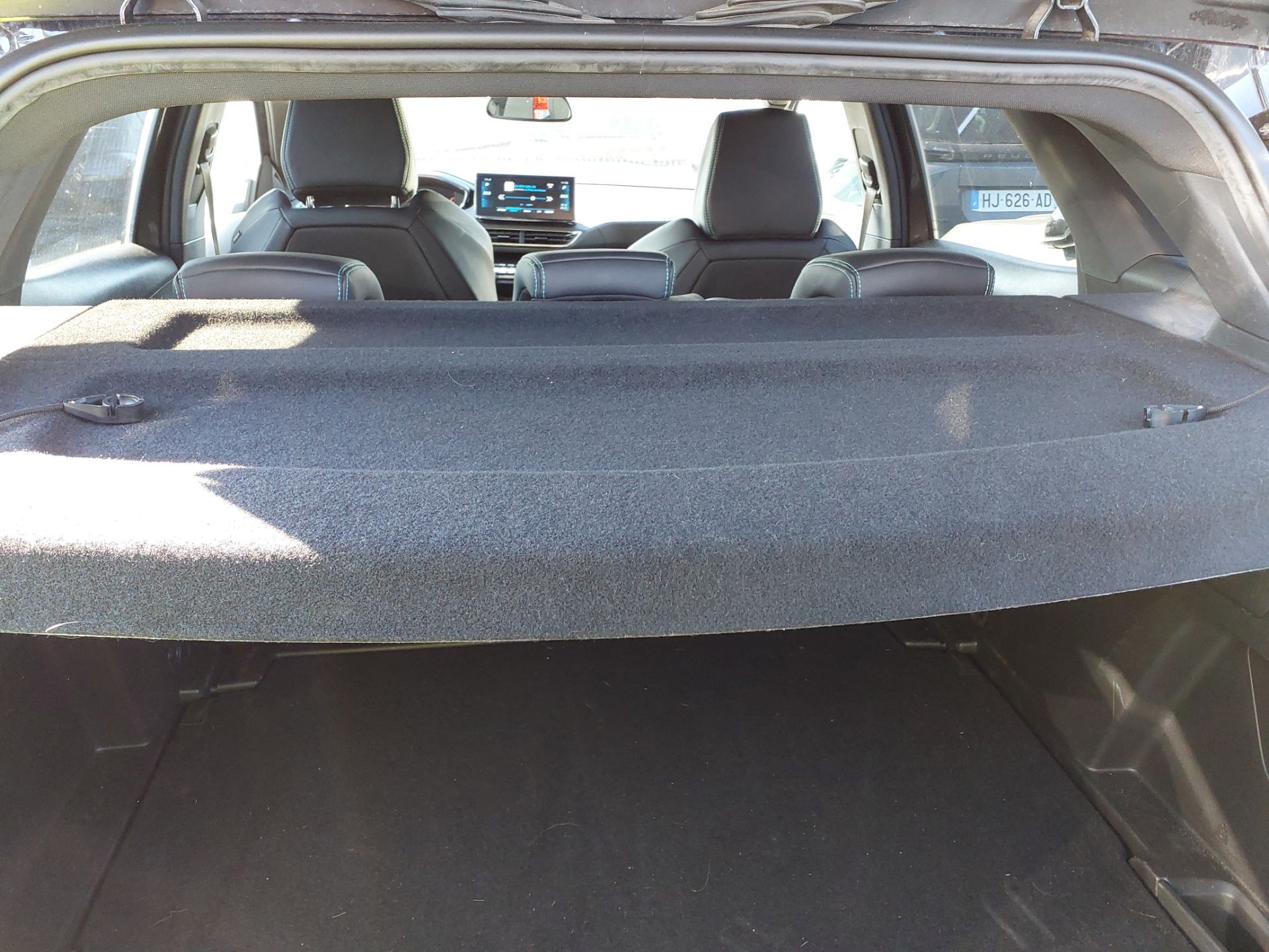 PEUGEOT 3008 Hybrid 136 e-DCS6 Allure Pack 2024