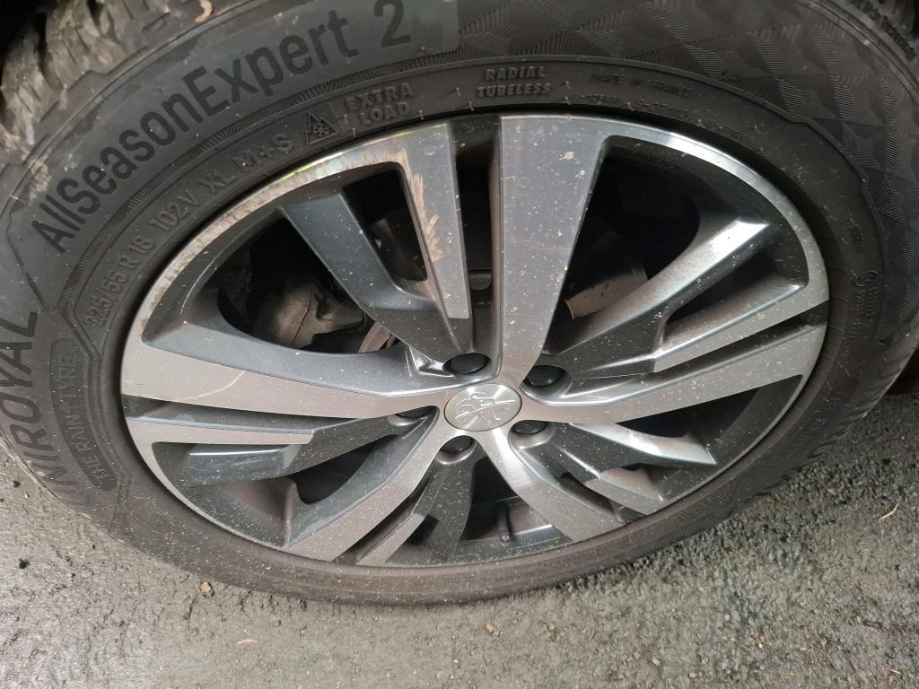 PEUGEOT 3008 Puretech 130ch S&S EAT8 Allure Pack 2022