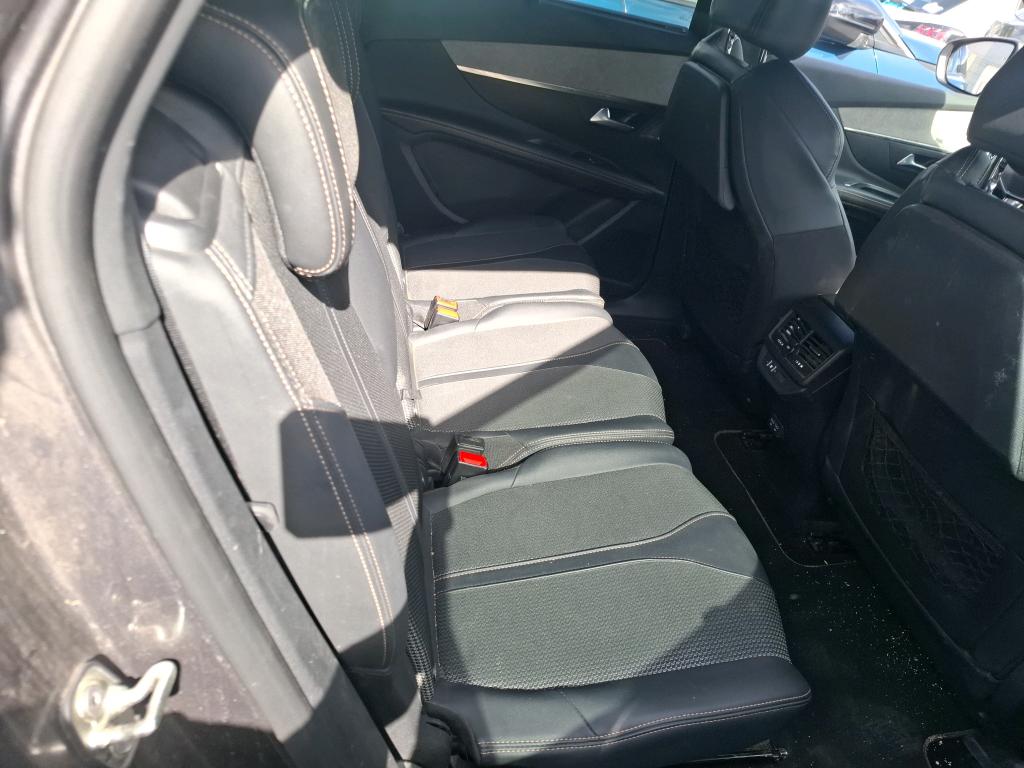 PEUGEOT 5008 BlueHDi 130ch S&S EAT8 GT 2023