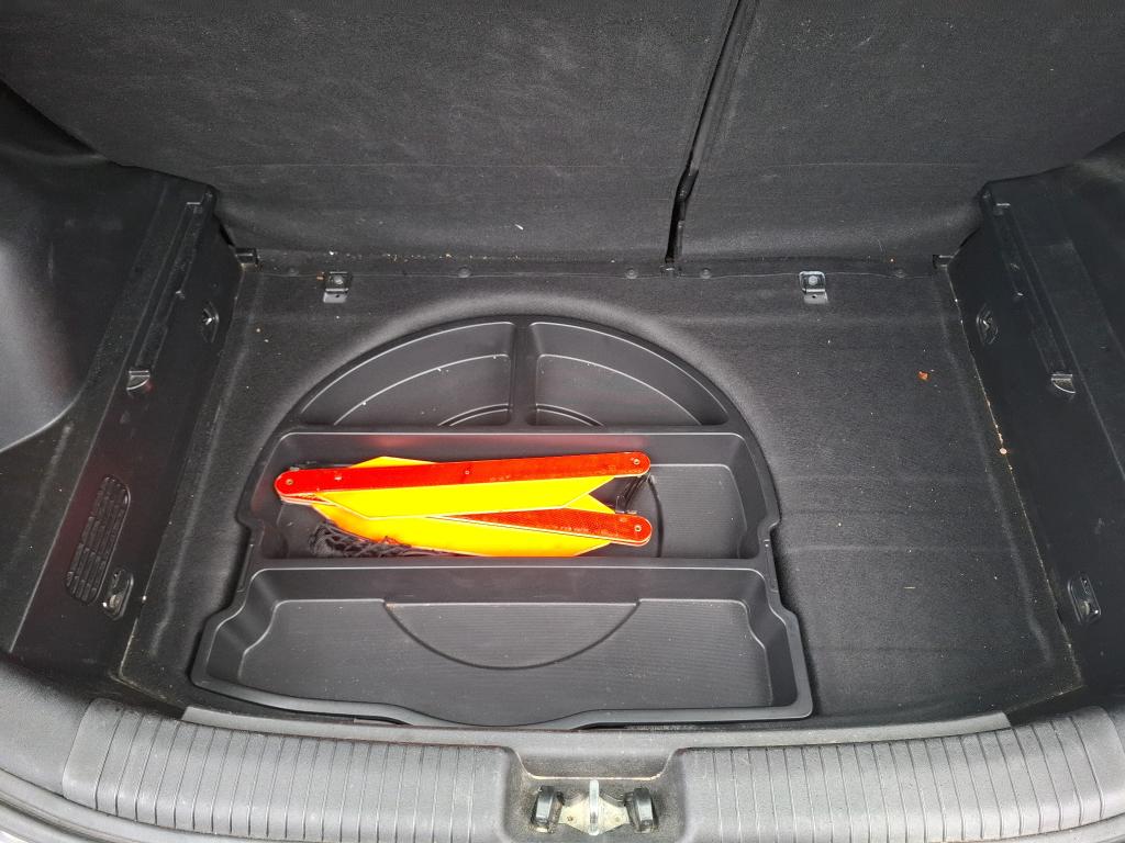 HYUNDAI ix20 1.6 CRDi 115 Inventive Limited 2014