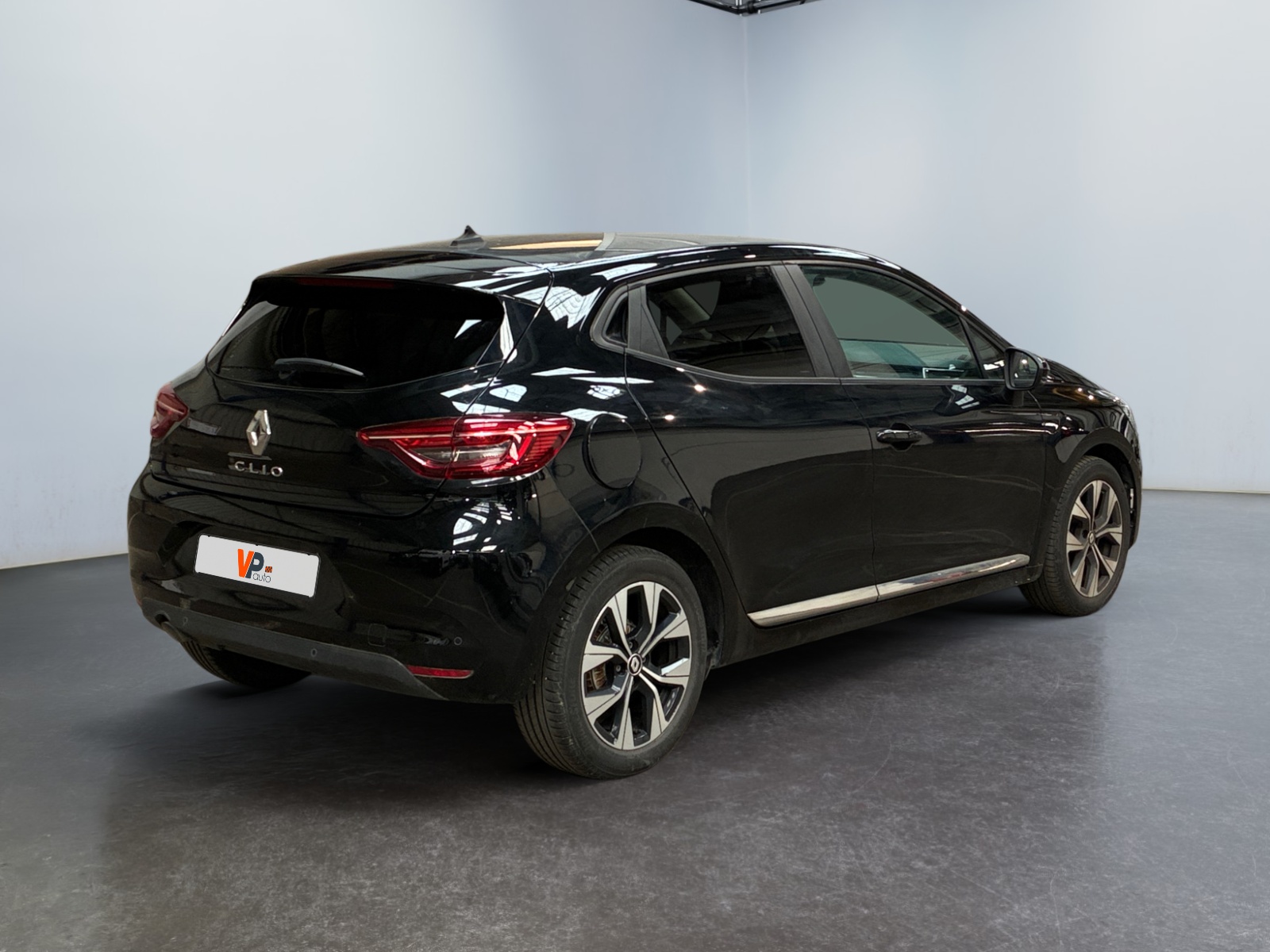 RENAULT CLIO V TCe 90 Evolution 2023