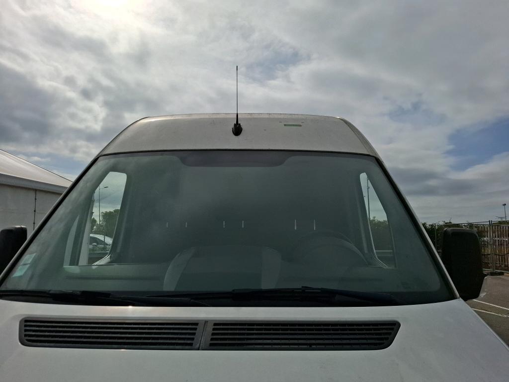 VOLKSWAGEN CRAFTER FOURGON VAN 30 L2H2 2.0 TDI 136 FAP EURO5 - 2014