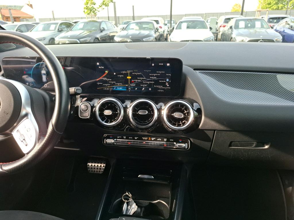 MERCEDES-BENZ MERCEDES GLA II 200 d 8G-DCT AMG Line 2022