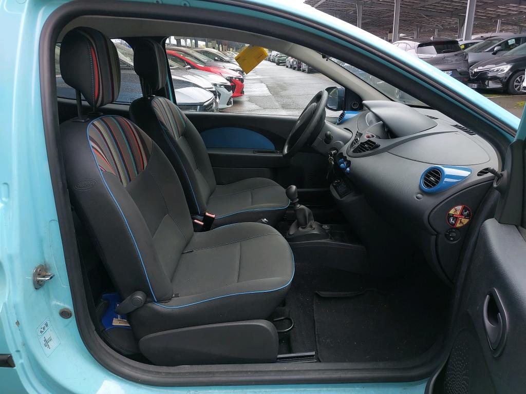 RENAULT Twingo II 1.2 LEV 16v 75 eco2 Authentique Euro 5 2011