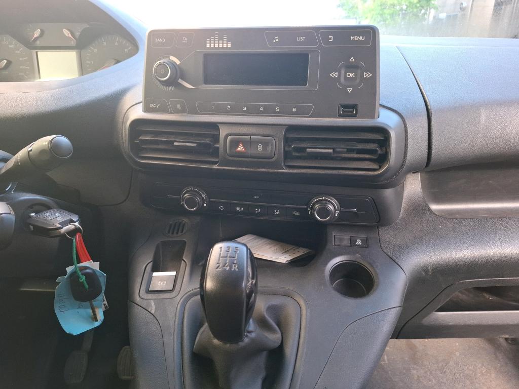 PEUGEOT PARTNER FOURGON STANDARD 650 KG BLUEHDI 100 S&S BVM5 PREMIUM 2021