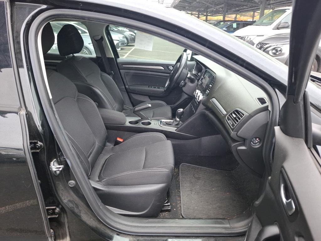 RENAULT MÉGANE MEGANE IV BERLINE Blue dCi 115 EDC - 21N Business 2022
