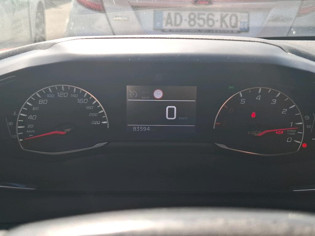 PEUGEOT 208) 208 BlueHDi 100 S&S BVM6 Active Pack 2023