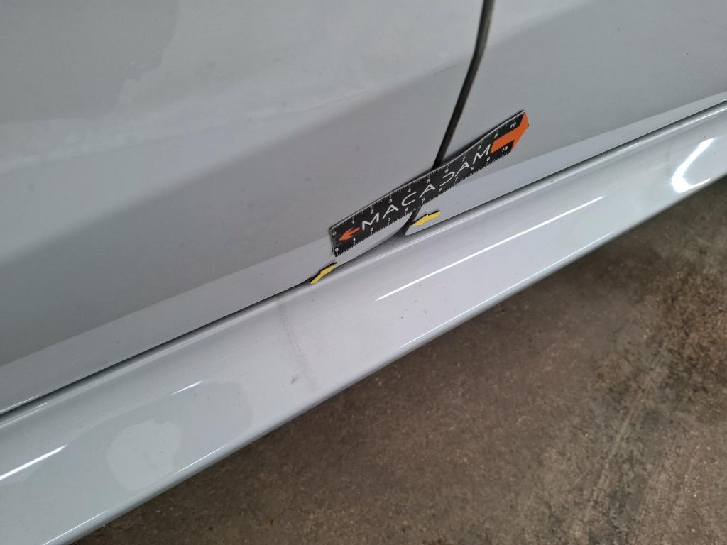 TOYOTA YARIS HYBRIDE 130h GR Sport 2025