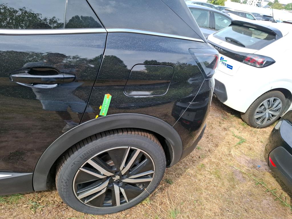 PEUGEOT 3008 Hybrid 225 e-EAT8 GT Pack 2022