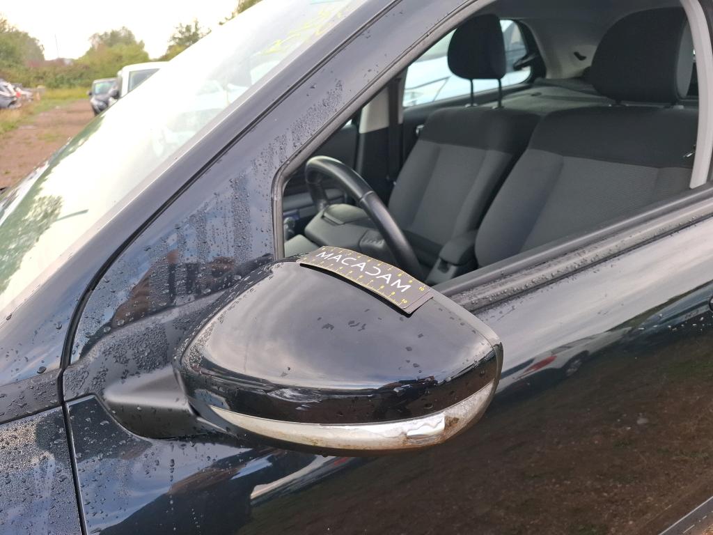 CITROEN C4 CACTUS SOCIETE BLUEHDI 100 S&S BVM6 FEEL NAV 2019