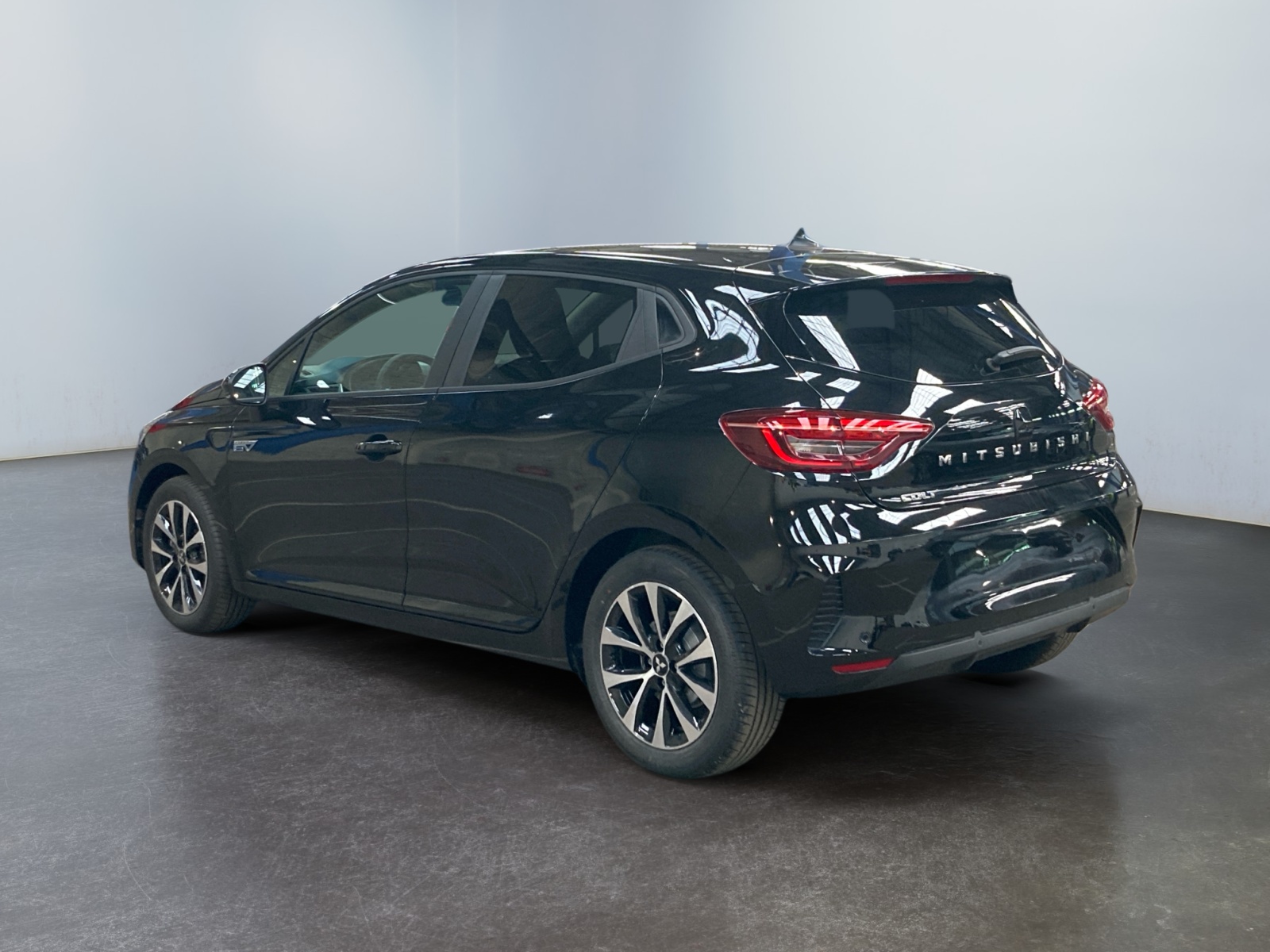 MITSUBISHI COLT 1.6 MPI HEV 143 Invite+ 2026