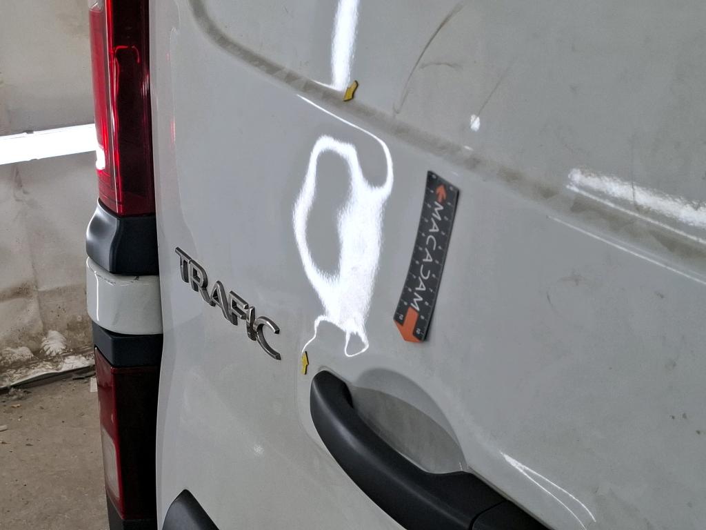RENAULT TRAFIC FOURGON FGN L2H1 3000 KG BLUE DCI 130 CONFORT 2022