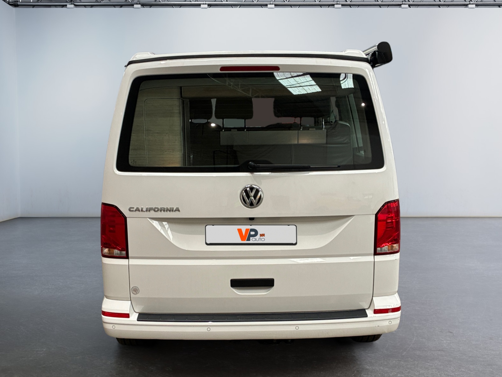 VOLKSWAGEN CALIFORNIA 6.1 2.0 TDI 150 BMT DSG7 Coast 2023
