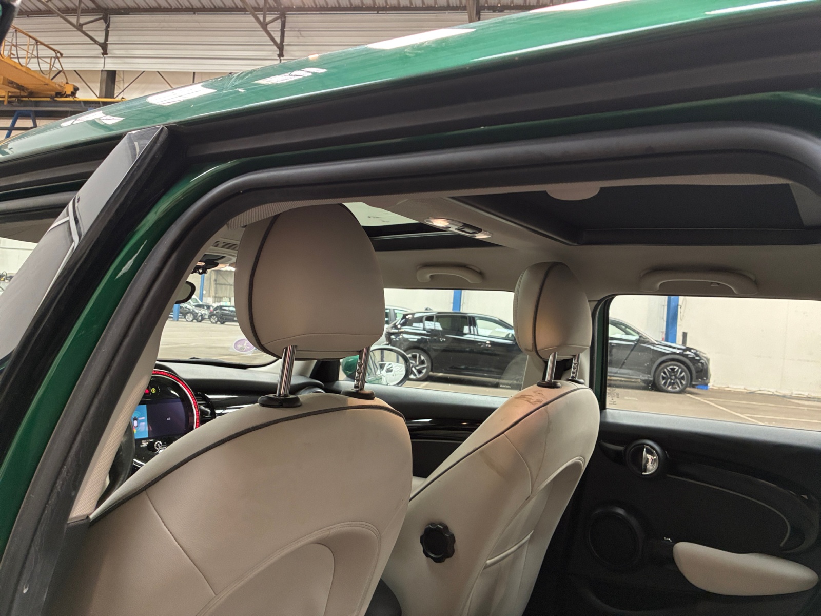 MINI HATCH 5 Portes Cooper 136 ch BVA7 Edition Camden 2022