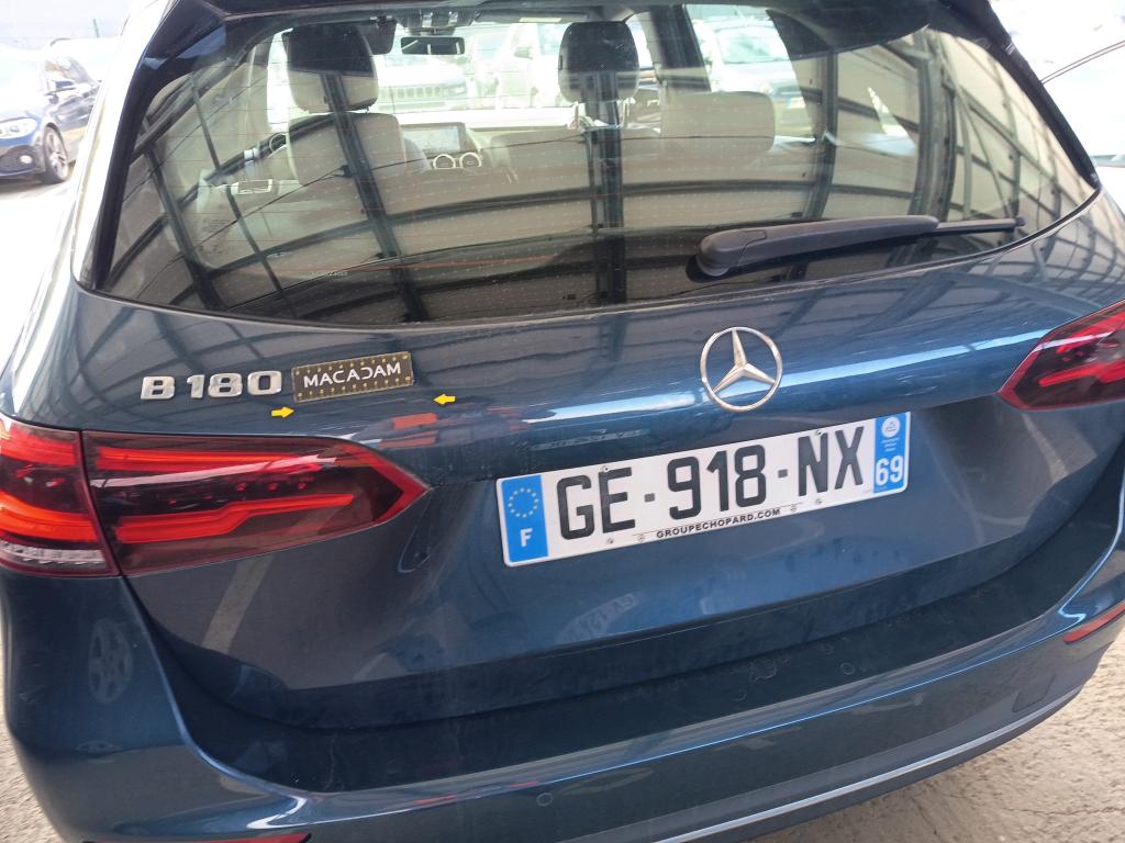 MERCEDES-BENZ MERCEDES CLASSE B 180 7G-DCT Style Line Edition 2022