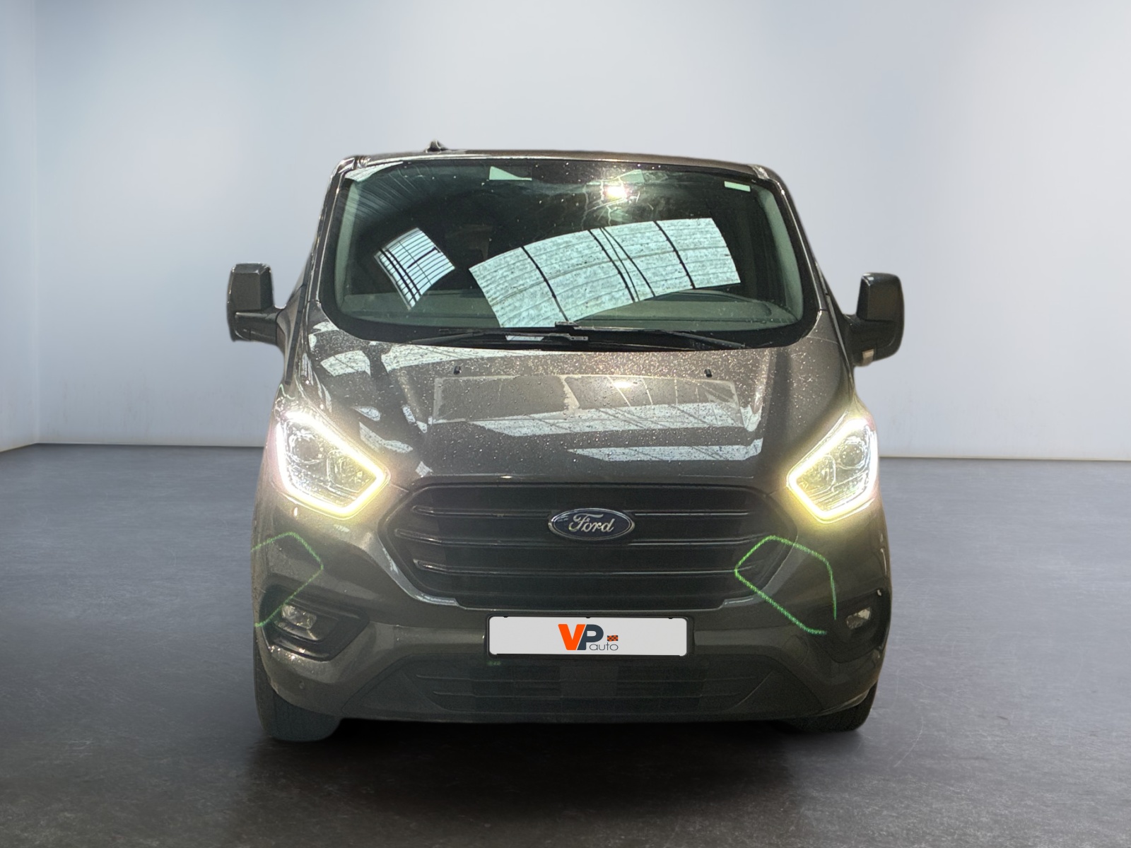 FORD TRANSIT Custom KOMBI 320 L2H1 2.0 EcoBlue 130 Trend Business 2023