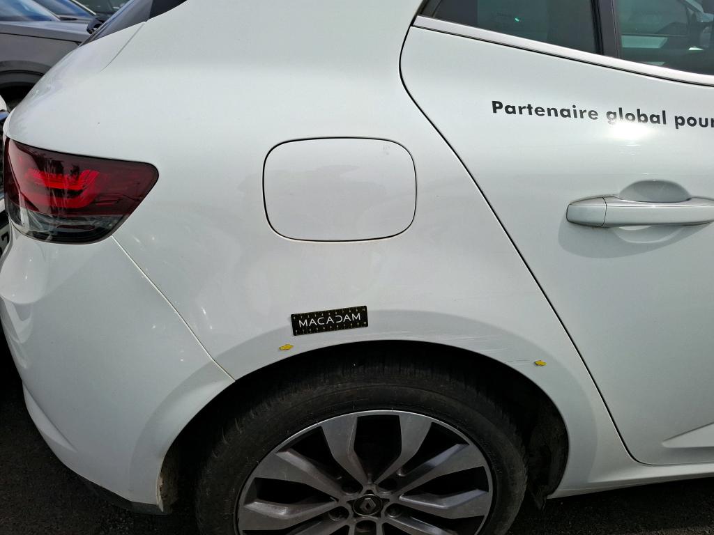 RENAULT MÉGANE MEGANE IV Berline TCe 140 EDC Techno 2023