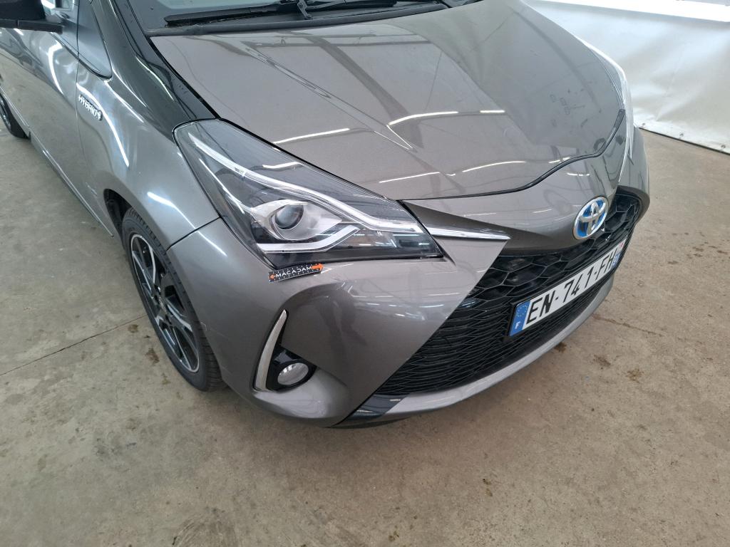 TOYOTA YARIS HYBRIDE 100h France 2017