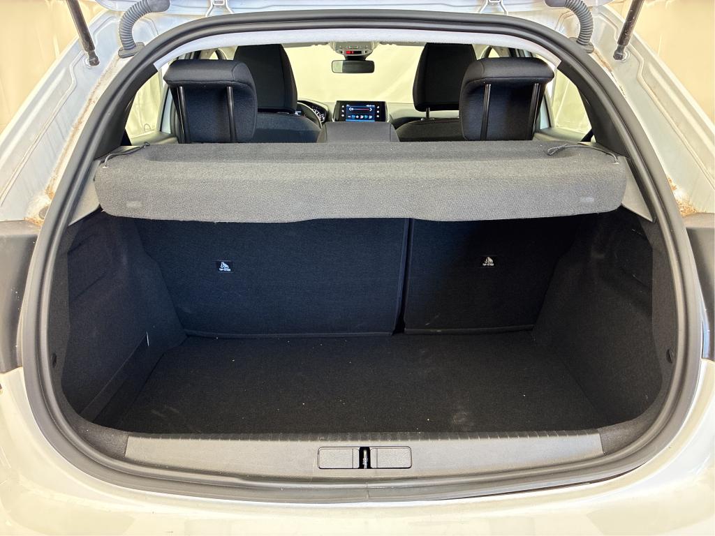 PEUGEOT 208) 208 PureTech 100 S&S BVM6 Active Pack 2023