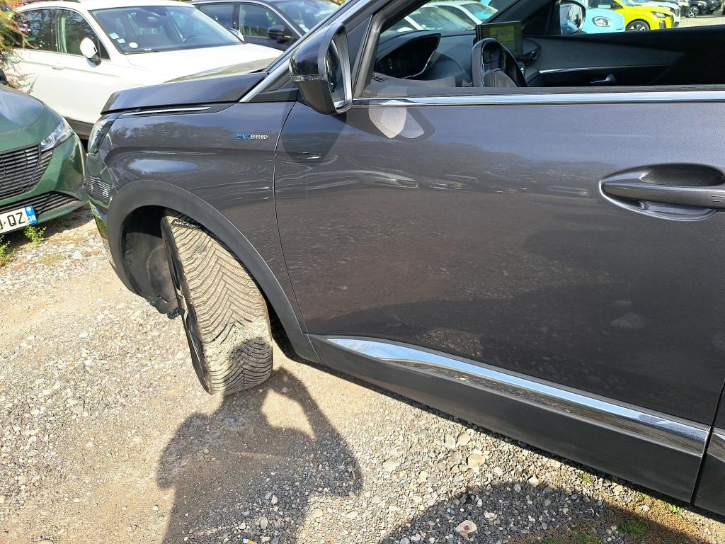 PEUGEOT 3008 Hybrid 225 e-EAT8 GT 2022