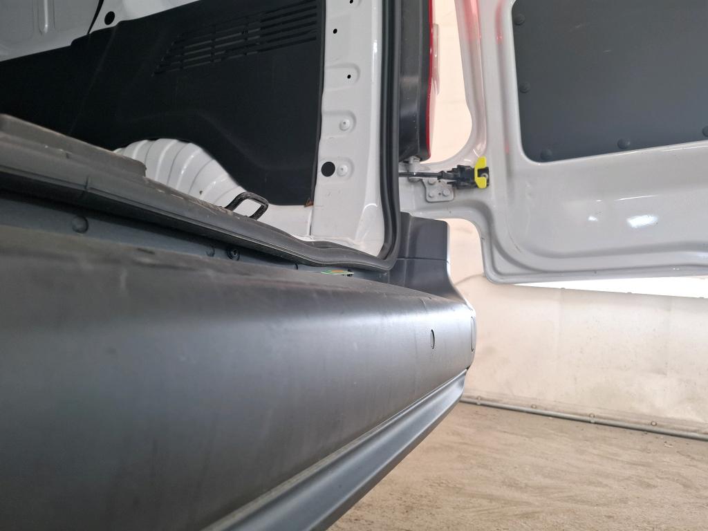 PEUGEOT PARTNER FGN FOURGON STANDARD 650 KG BLUEHDI 75 BVM5 PREMIUM 2020