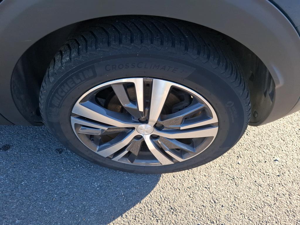 PEUGEOT 3008 BlueHDi 130ch S&S EAT8 Allure Pack 2022