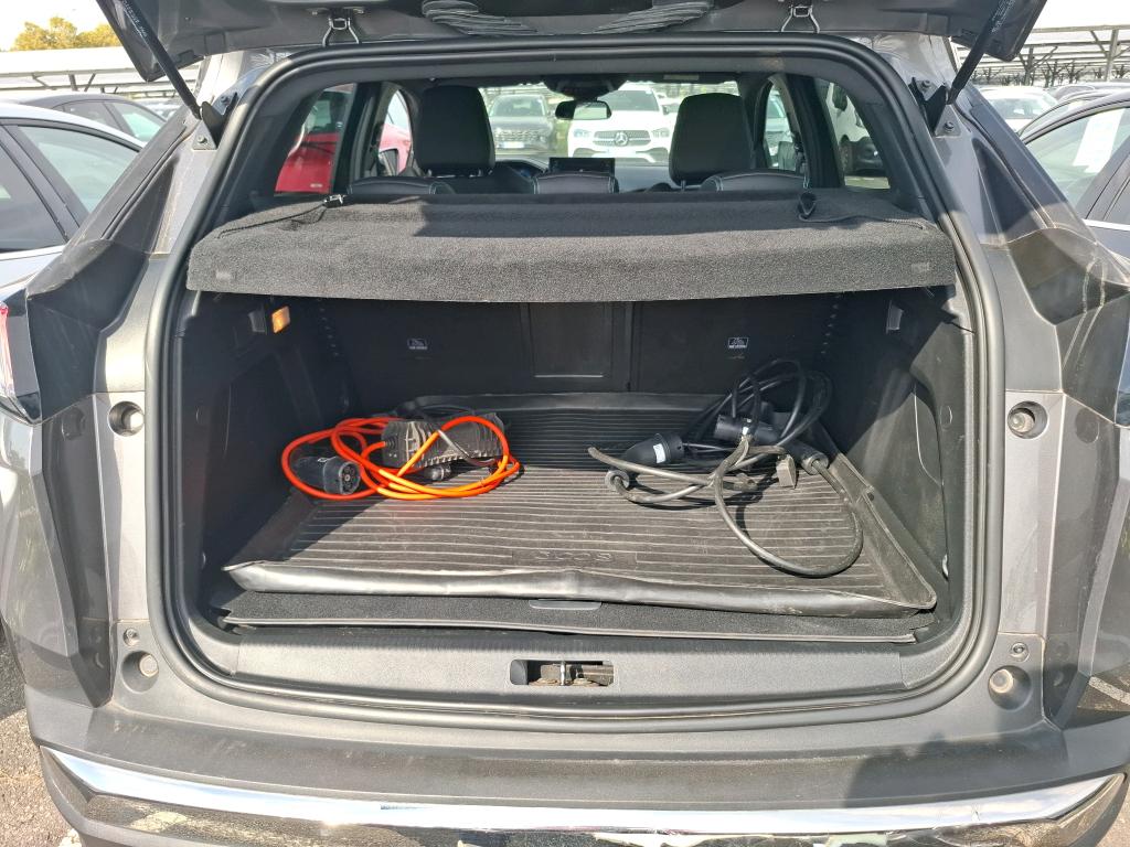 PEUGEOT 3008 Hybrid 225 e-EAT8 Allure Pack 2023