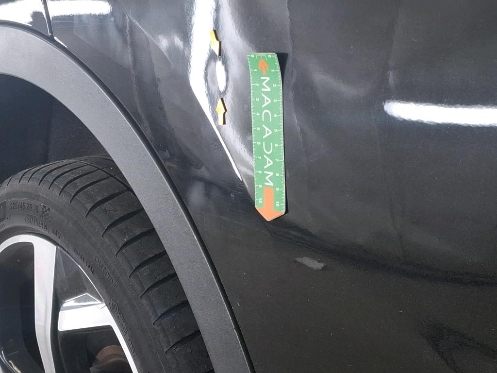 NISSAN  2019