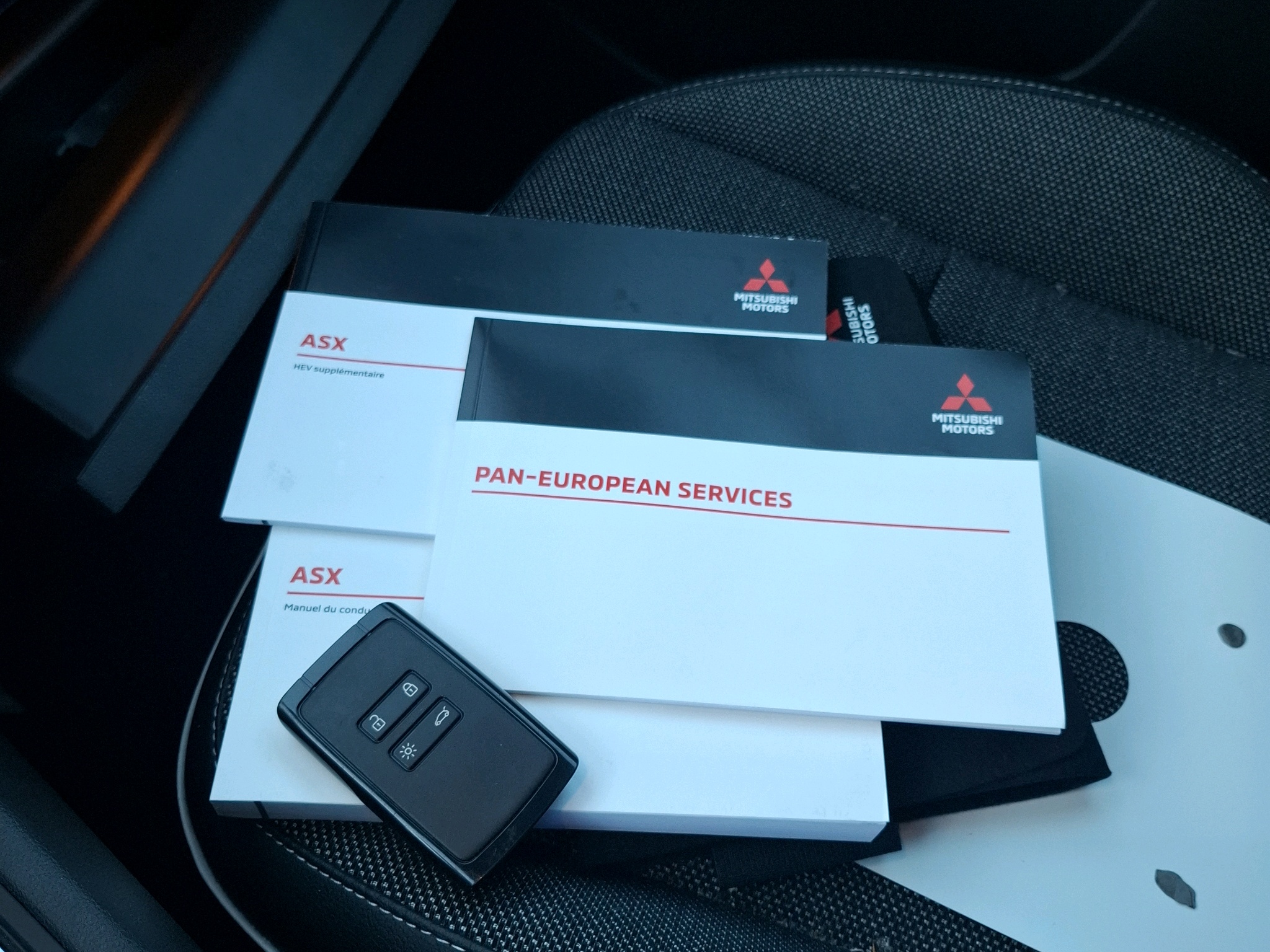 MITSUBISHI ASX 1.6 MPI HEV 143 AS&G Intense 2024