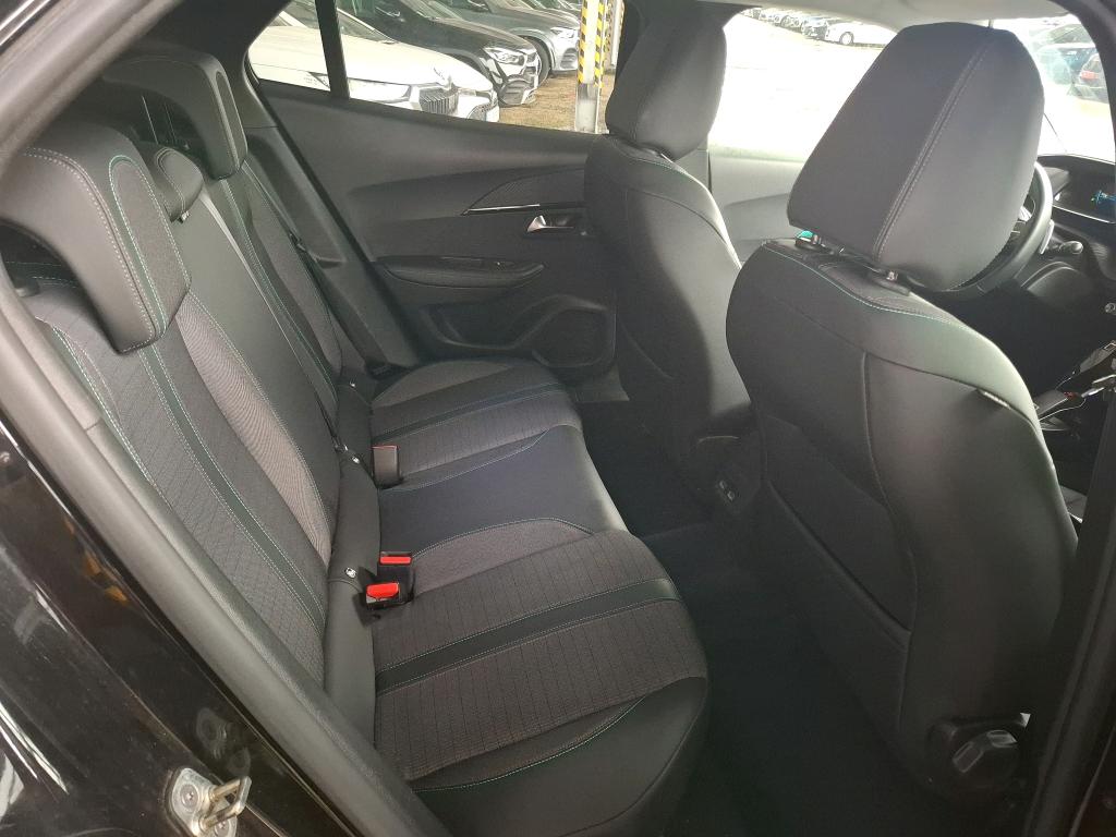 PEUGEOT 2008 BUSINESS BlueHDi 130 S&S EAT8 Allure 2021