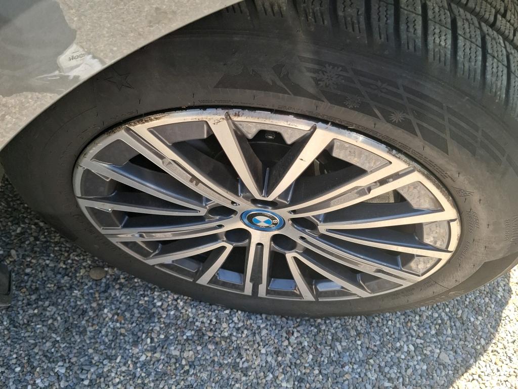 BMW SERIE 2 ACTIVE TOURER 225e xDrive 245 ch DKG7 Luxury 2023