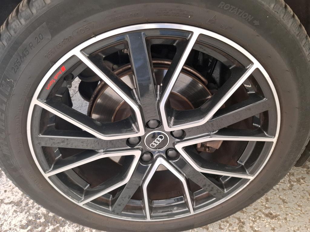 AUDI Q5 50 TFSIe 299 S tronic 7 Quattro line 2021