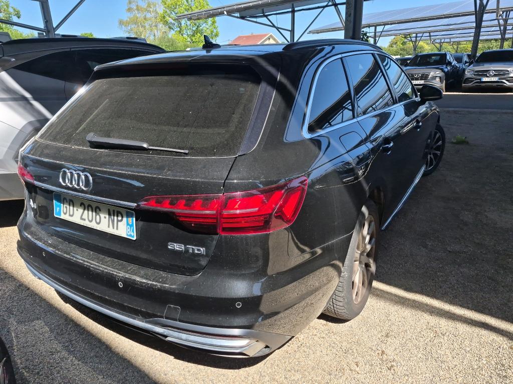 AUDI A4 AVANT 35 TDI 163 S tronic 7 Business Line 2021
