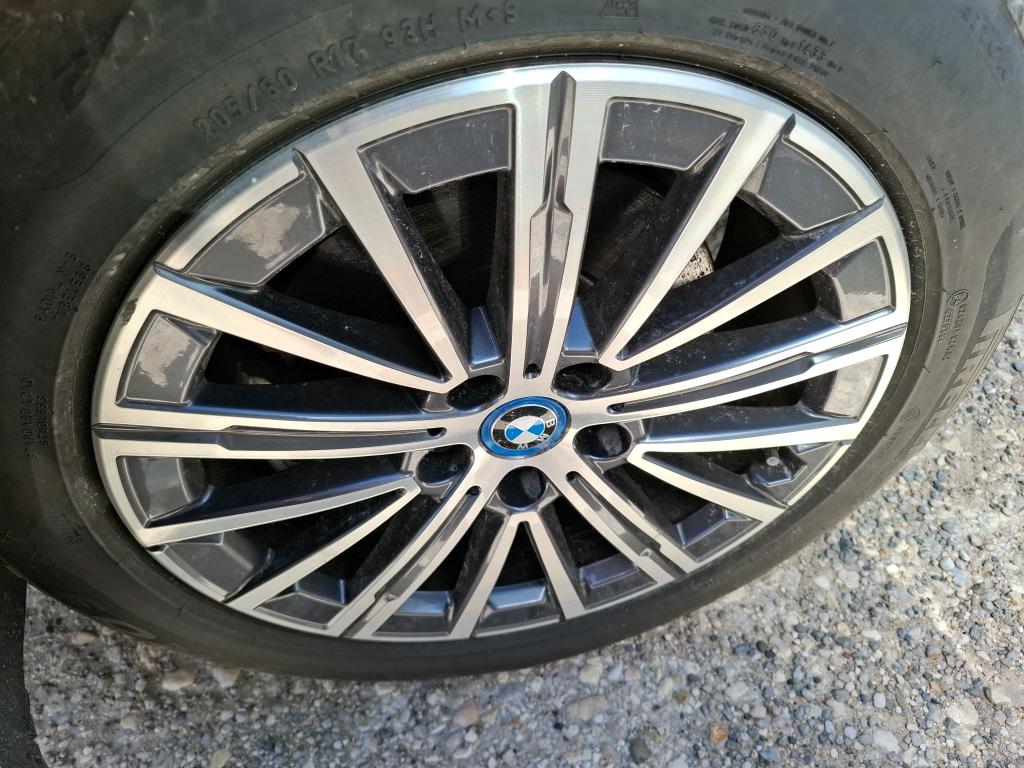 BMW SERIE 2 ACTIVE TOURER 225e xDrive 245 ch DKG7 Luxury 2024