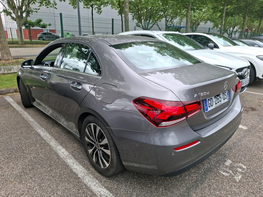 MERCEDES-BENZ MERCEDES CLASSE A 180 d BM6 Style Line 2021