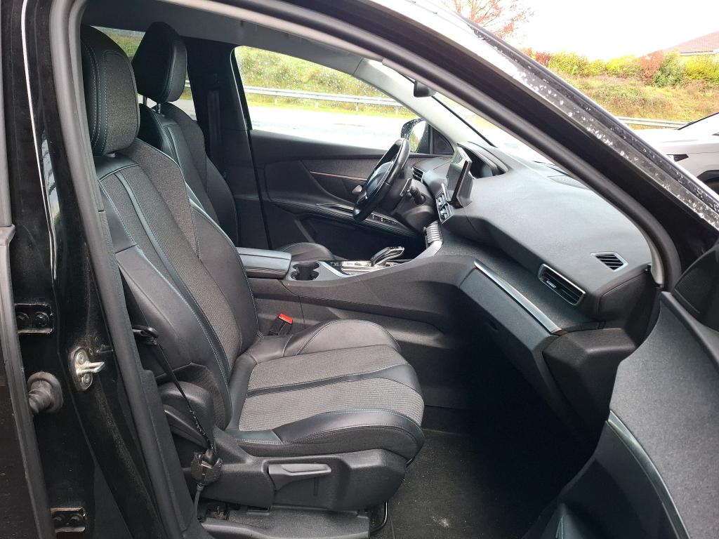 PEUGEOT 5008 BlueHDi 130ch S&S EAT8 Allure Pack 2022
