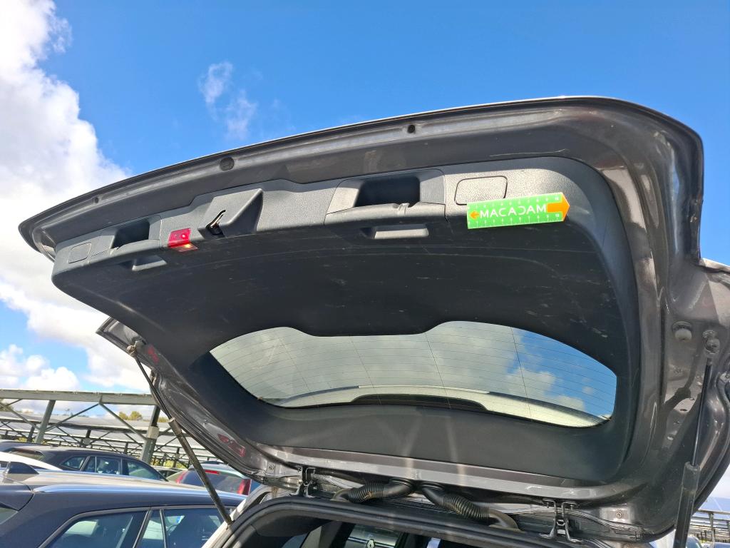 MERCEDES-BENZ MERCEDES GLB 200 d 8G-DCT Progressive Line 2022
