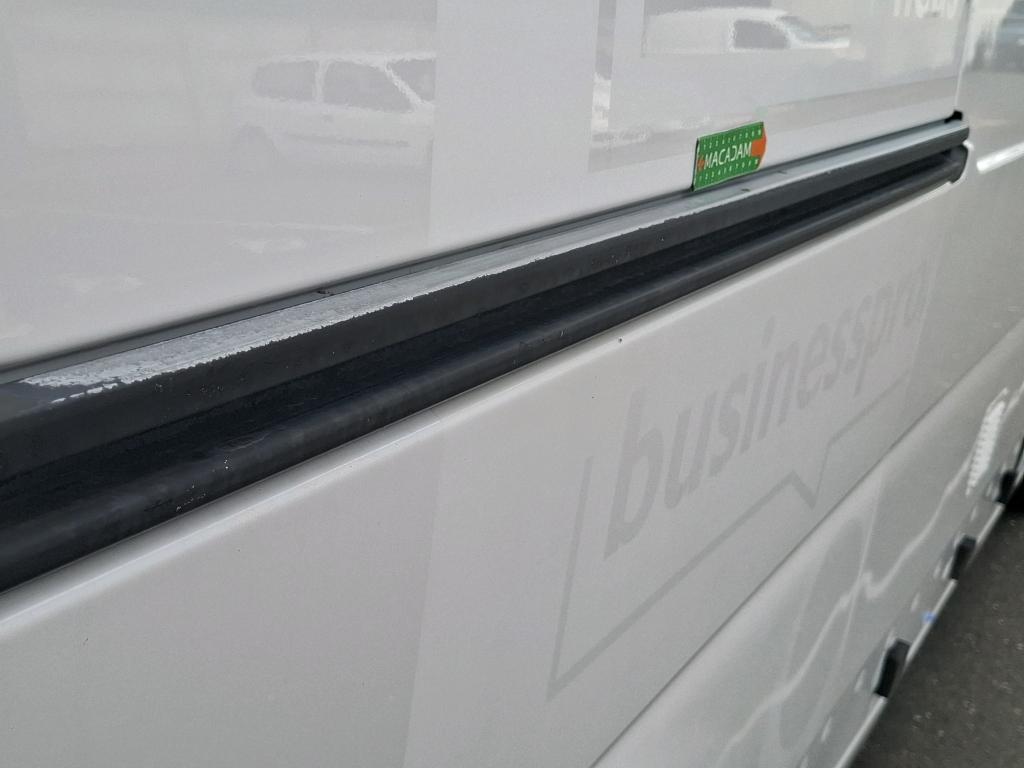 RENAULT MASTER FOURGON FGN L2H2 3.5t 2.3 dCi 130 E6 GRAND CONFORT 2018
