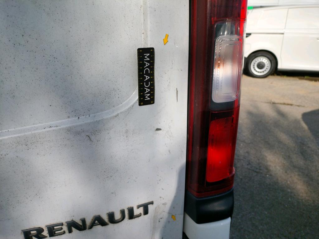 RENAULT TRAFIC FOURGON FGN L1H1 1000 KG DCI 120 E6 GRAND CONFORT 2019