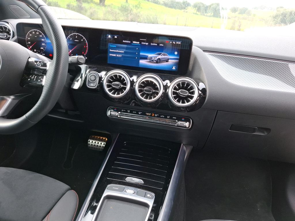 MERCEDES -BENZ CLASSE B 200 d 8G-DCT AMG Line 2024