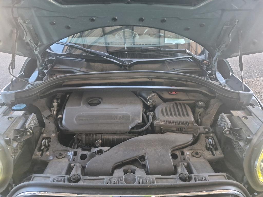 MINI COUNTRYMAN F60 LCI 136 ch BVA7 Cooper Essential 2022