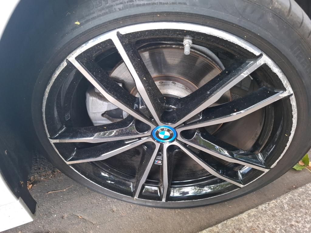 BMW SERIE 3 TOURING G21 LCI 330e xDrive 292 ch BVA8 M Sport 2023