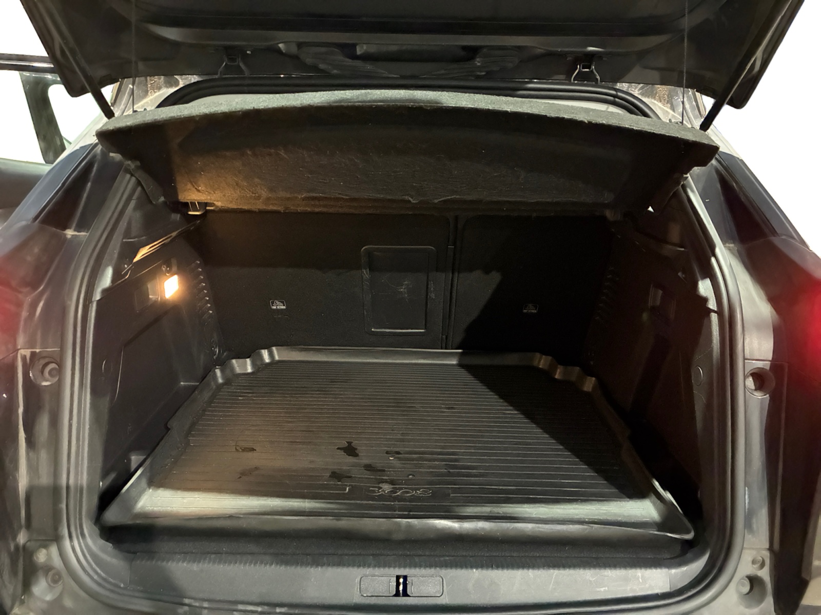PEUGEOT 3008 BlueHDi 130ch S&S BVM6 Active Business 2021