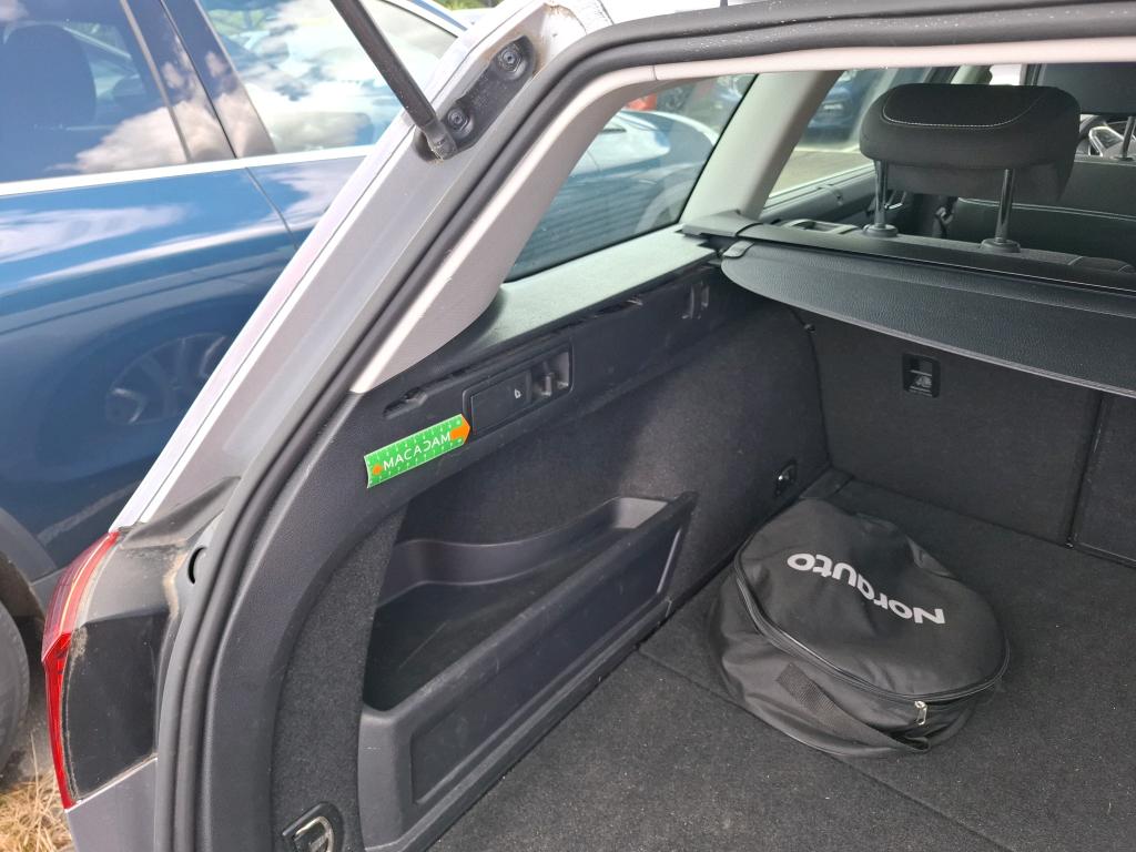VOLKSWAGEN PASSAT SW 1.4 TSI Hybride Rechargeable DSG6 GTE Life Plus 2022