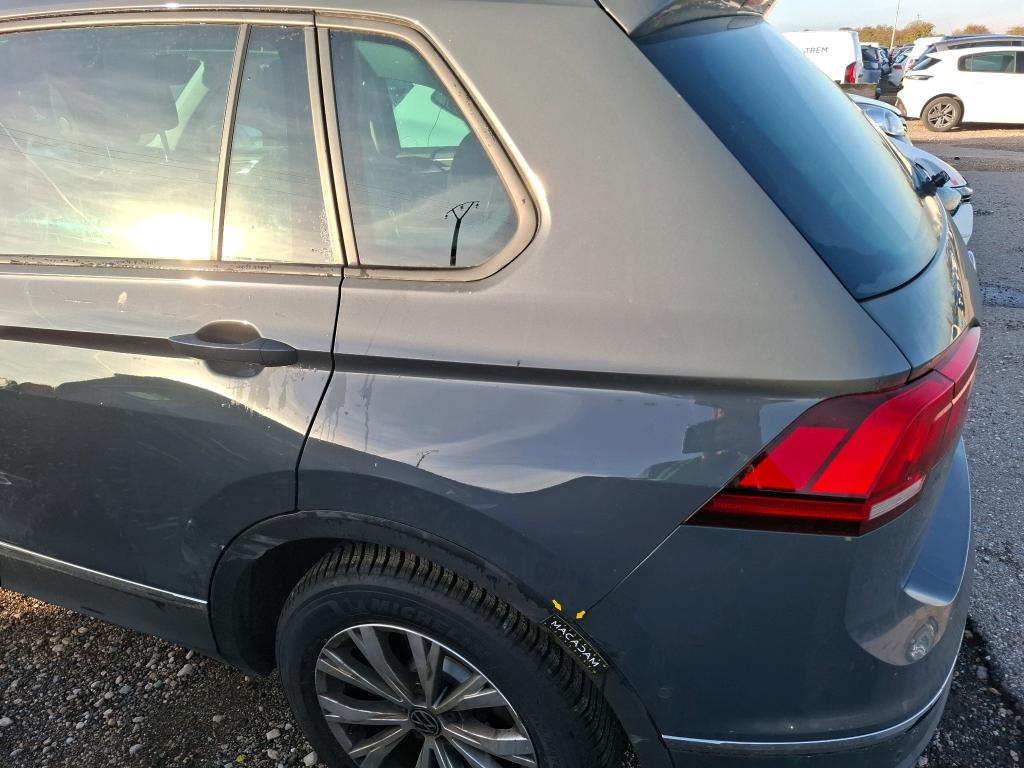 VOLKSWAGEN TIGUAN BUSINESS 2.0 TDI 150ch DSG7 Life 2022