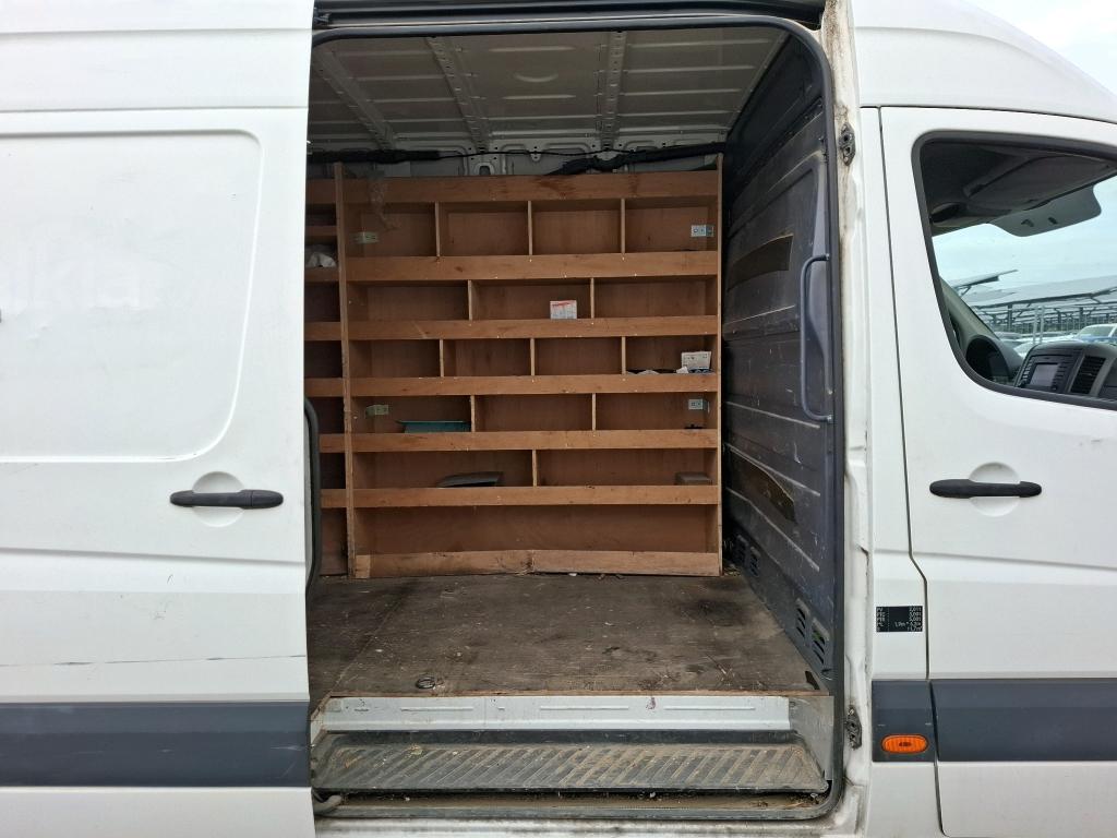 VOLKSWAGEN CRAFTER FOURGON VAN 30 L2H2 2.0 TDI 136 FAP EURO5 - 2014