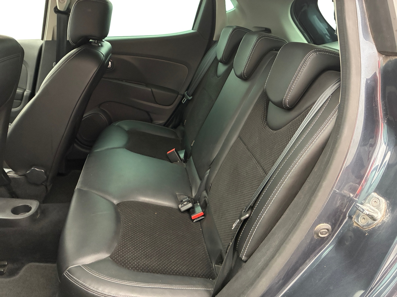 RENAULT Clio dCi 90 E6C Intens Intens 2019