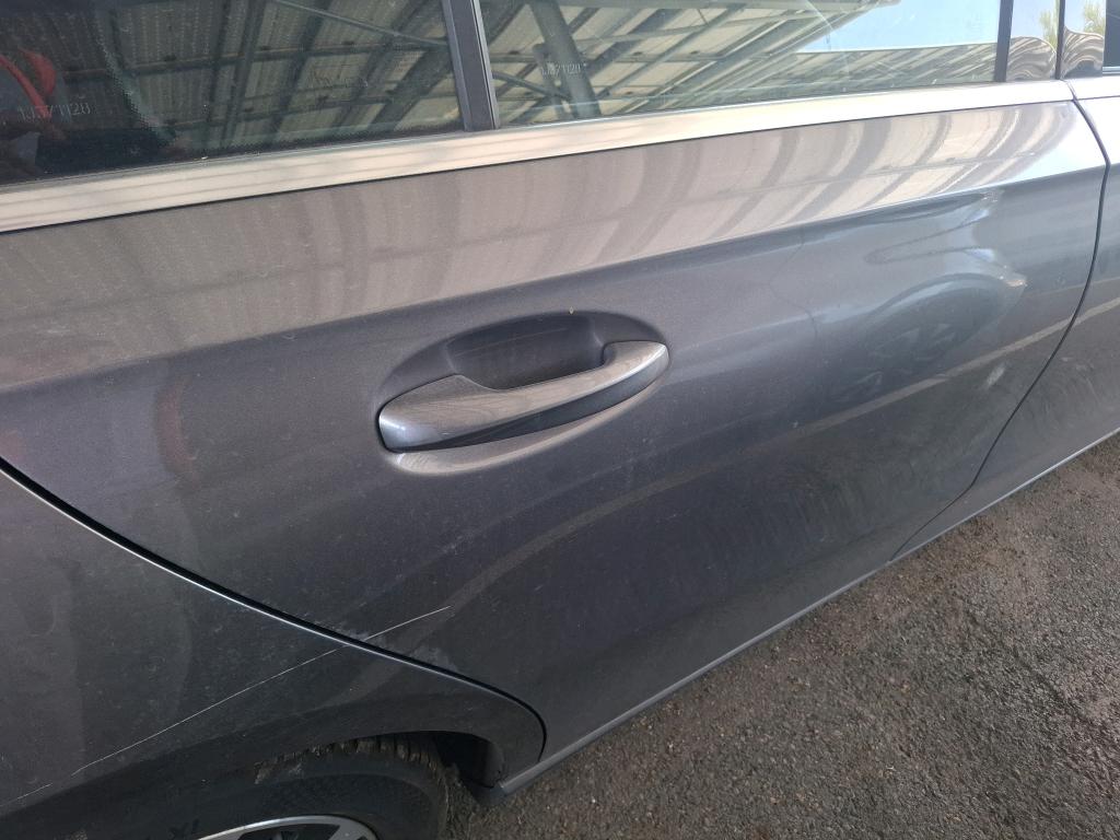 MERCEDES-BENZ MERCEDES CLASSE A 180 BM6 Style Line 2022
