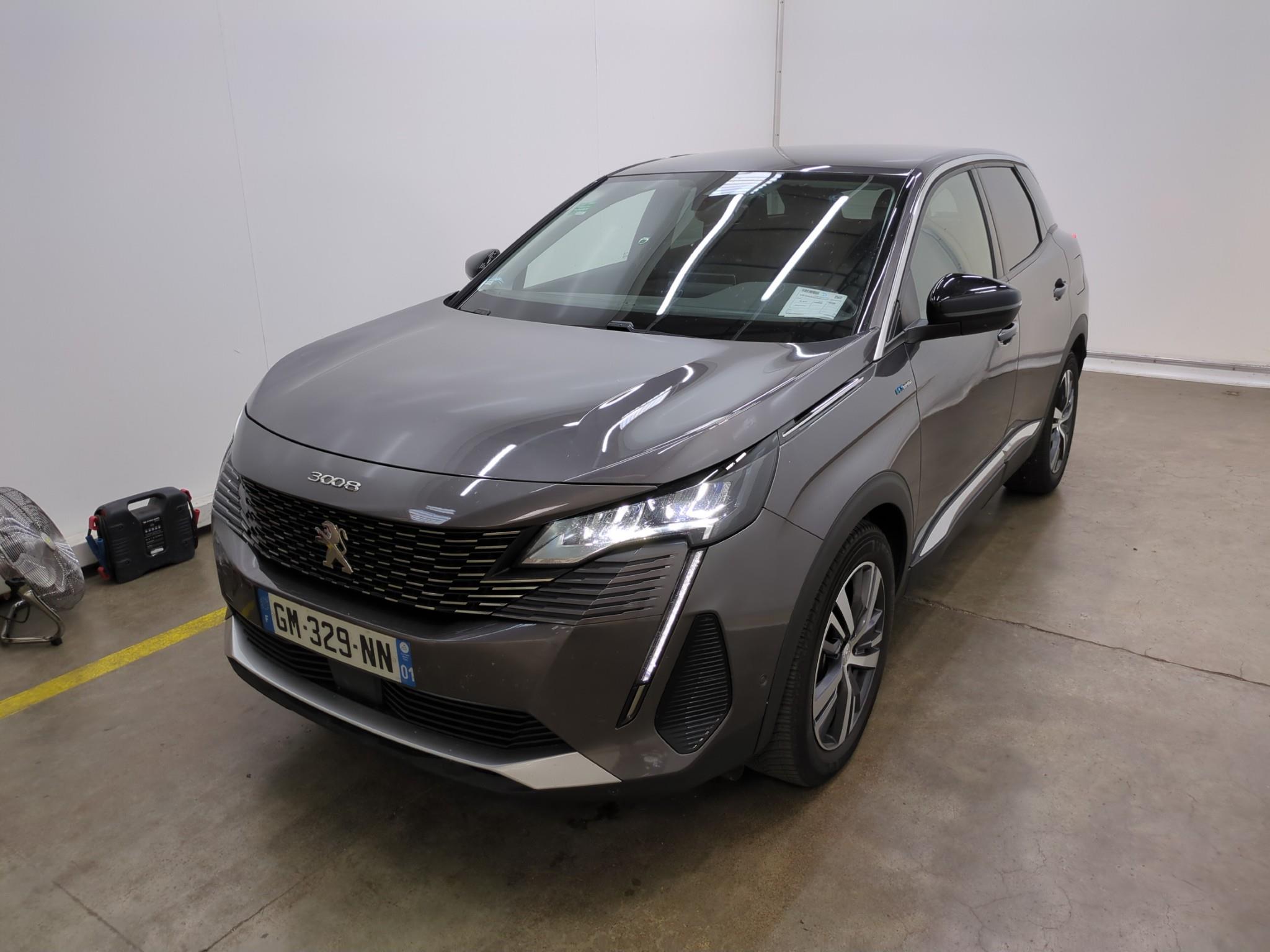3008 HYBRID